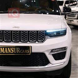 جیپ گراند شیرۆکی